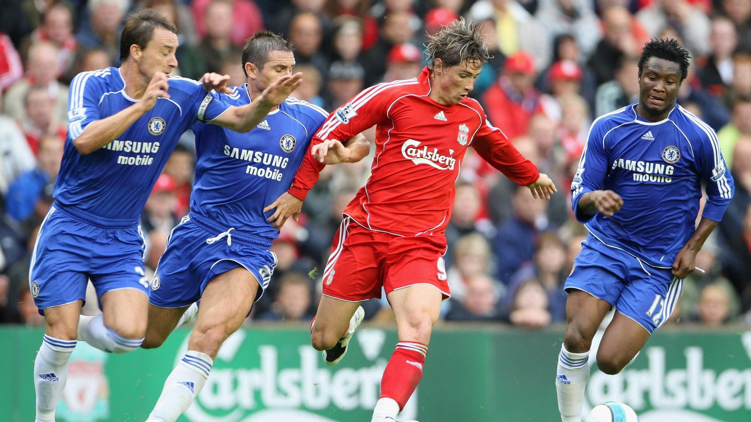 齿轮交响曲中的芭蕾独舞，F1街道赛之夜，巴尔韦德如何成为绝对焦点